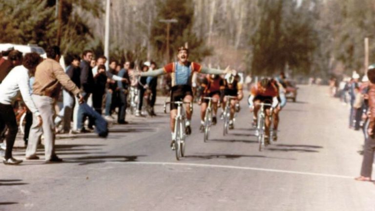 Raúl Tellechea, presente